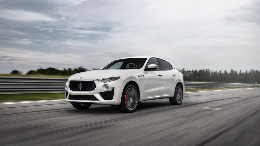  Maserati Levante GTS 2018 года  (WW) (фото 16 из 74)